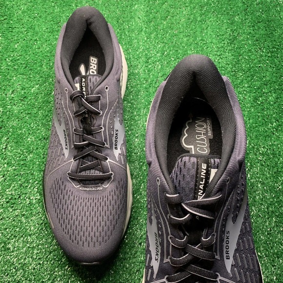 Brooks Adrenaline 21 Men’s Size 12 D Med Gray Black Running Shoes 1103491D093 main image 13